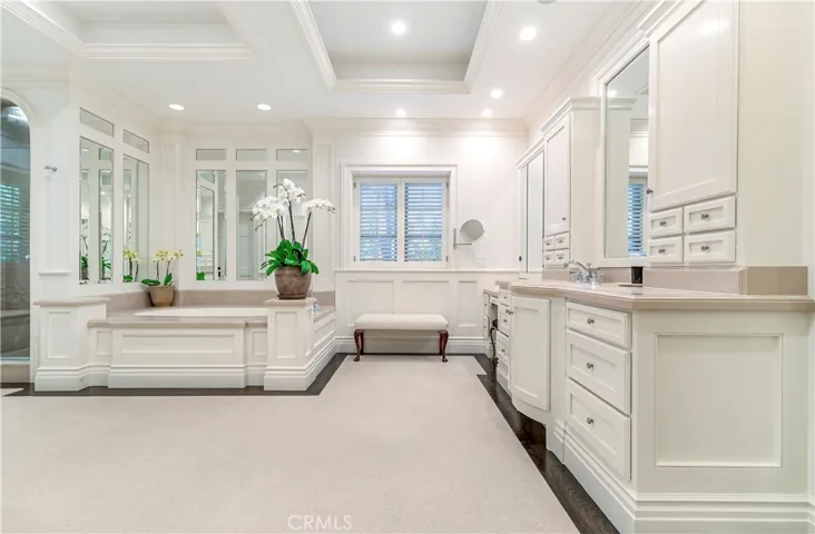 27 Burning Tree Circle, Newport Beach, California 92660