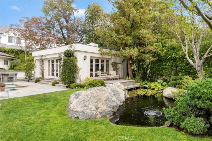 27 Burning Tree Circle, Newport Beach, California 92660