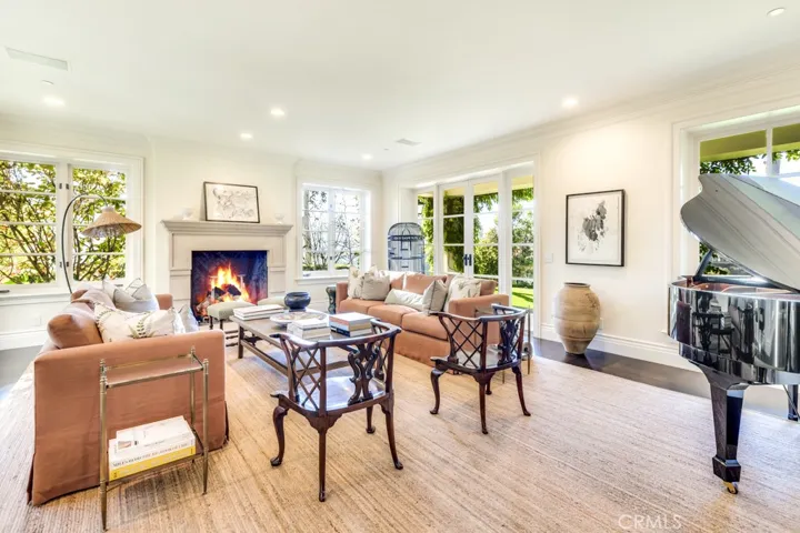 27 Burning Tree Circle, Newport Beach, California 92660