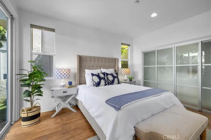 716 N Guadalupe Avenue B, Redondo Beach, California 90277
