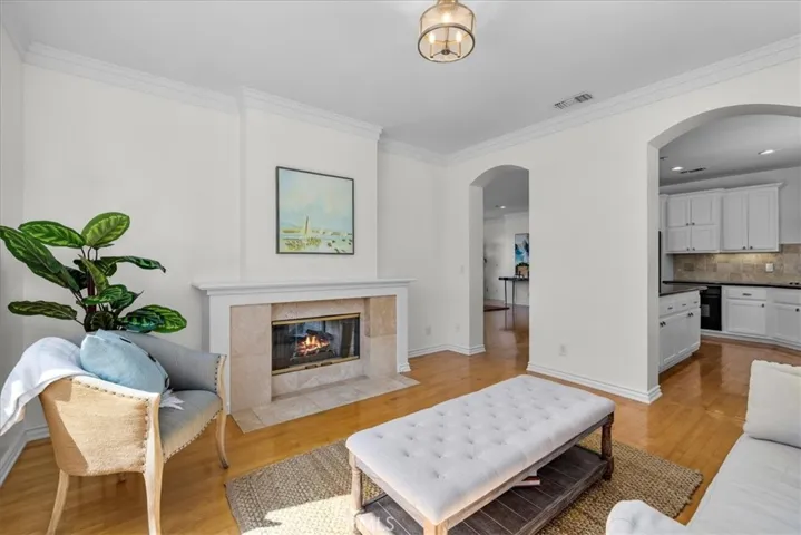 716 N Guadalupe Avenue B, Redondo Beach, California 90277