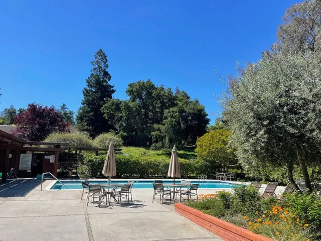 45 Woods Lane, Los Altos, California 94024