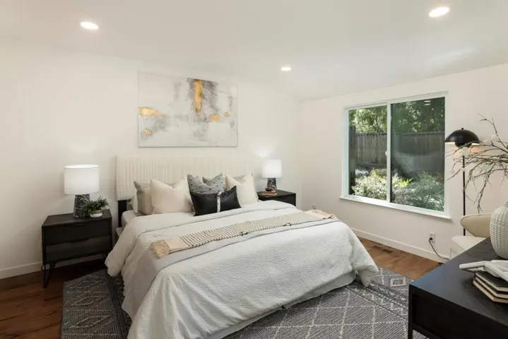 45 Woods Lane, Los Altos, California 94024