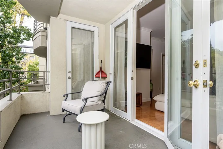 2233 Martin 222, Irvine, California 92612