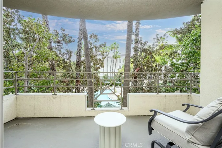 2233 Martin 222, Irvine, California 92612