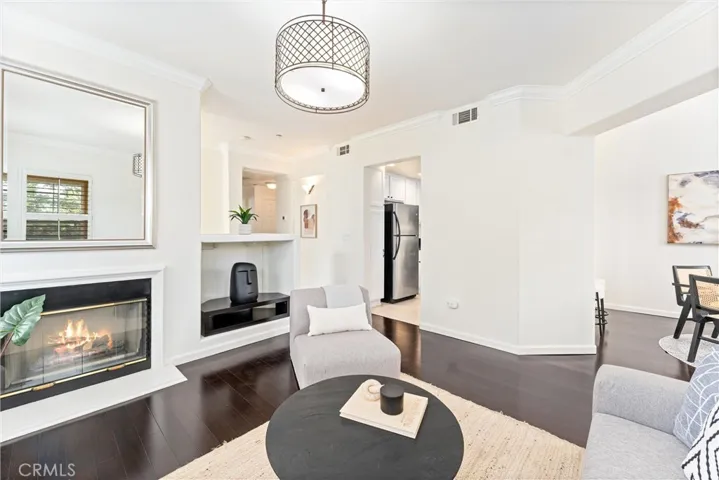 800 Timberwood, Irvine, California 92620