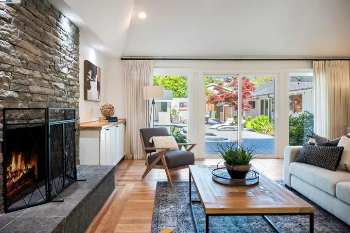 24 Crest Estate Dr, Alamo, California 94507