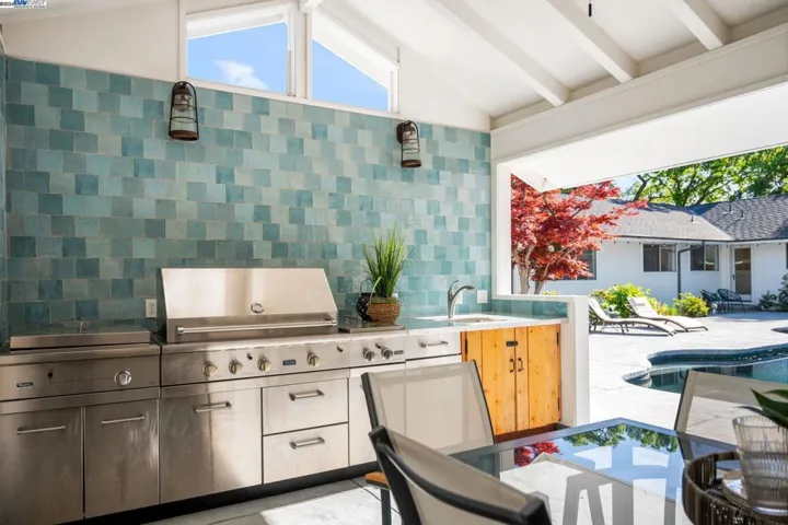 24 Crest Estate Dr, Alamo, California 94507