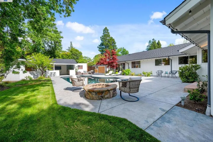 24 Crest Estate Dr, Alamo, California 94507