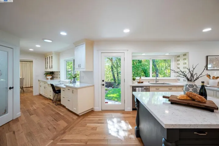 24 Crest Estate Dr, Alamo, California 94507