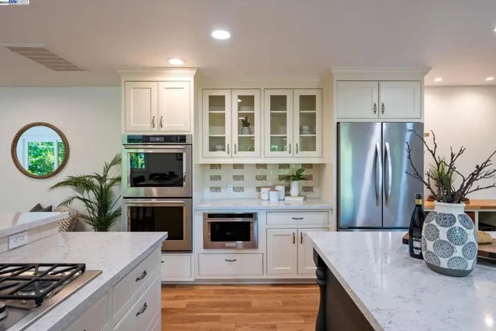 24 Crest Estate Dr, Alamo, California 94507