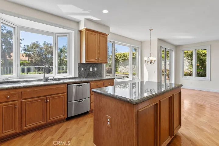 27 High Blf, Laguna Niguel, California 92677