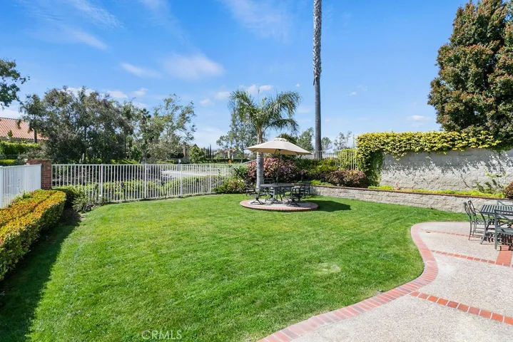 27 High Blf, Laguna Niguel, California 92677