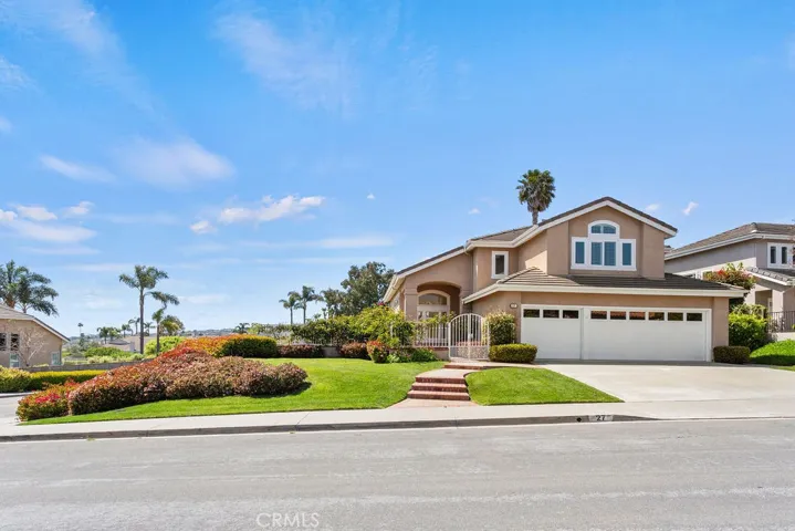 27 High Blf, Laguna Niguel, California 92677