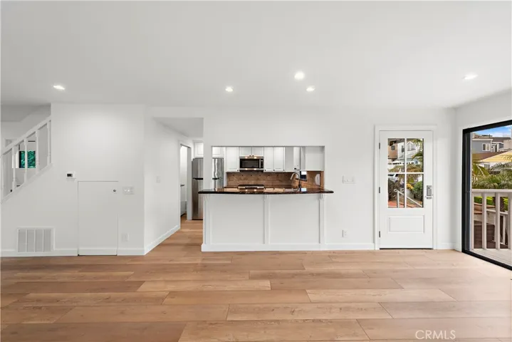 405 Heliotrope Avenue A, Corona Del Mar, California 92625