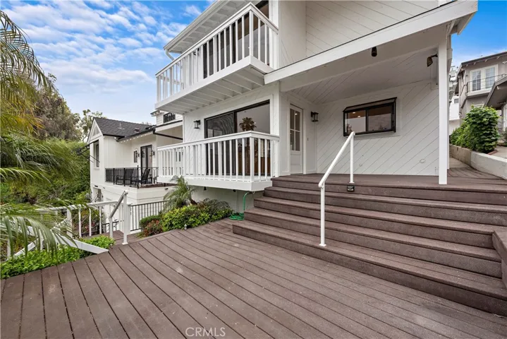 405 Heliotrope Avenue A, Corona Del Mar, California 92625