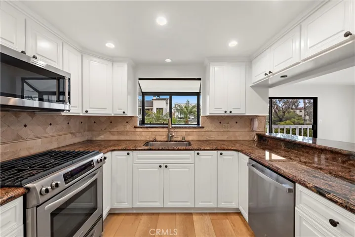 405 Heliotrope Avenue A, Corona Del Mar, California 92625