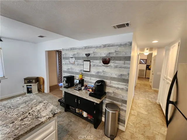 14502 Rivers Edge Road, Helendale, California 92342
