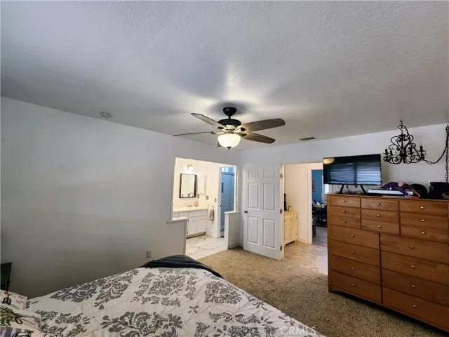 14502 Rivers Edge Road, Helendale, California 92342