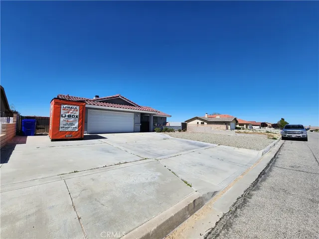14502 Rivers Edge Road, Helendale, California 92342