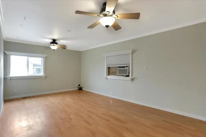 182 Elm Drive, Hollister, California 95023