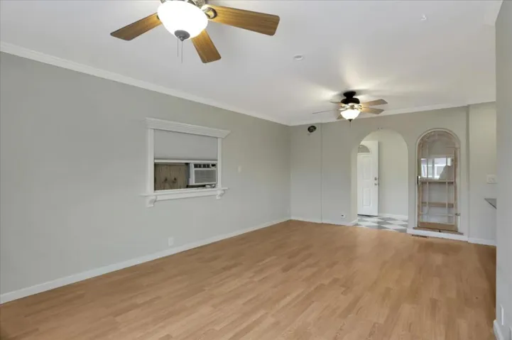 182 Elm Drive, Hollister, California 95023