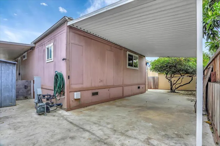 182 Elm Drive, Hollister, California 95023