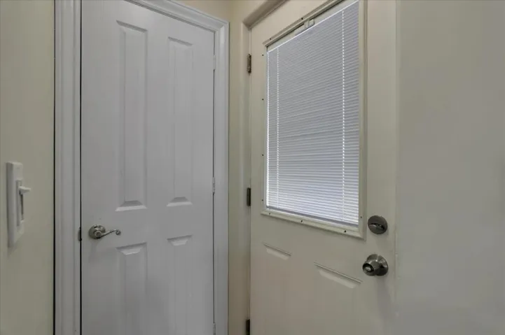 182 Elm Drive, Hollister, California 95023