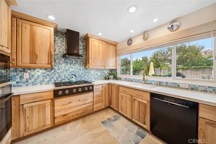 14381 Mimosa Lane, Tustin, California 92780