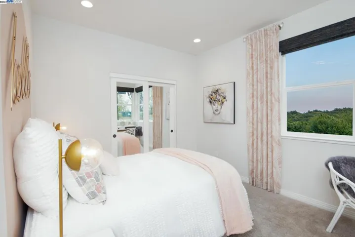 2017 Flapjack Way, Santa Rosa, California 95407