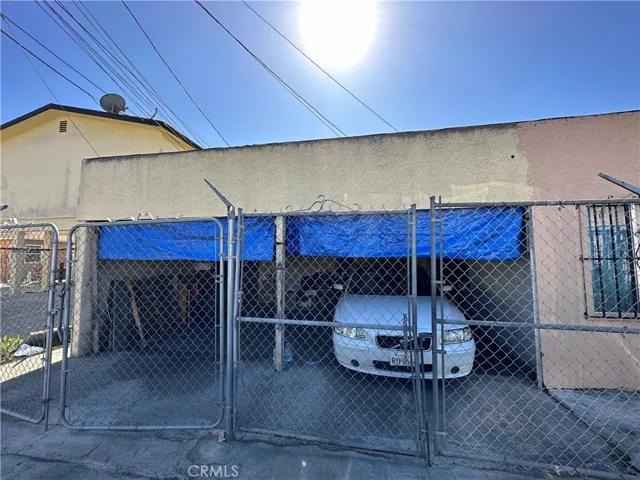 725 W 77th Street, Los Angeles, California 90044