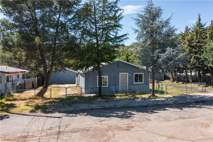 75 Butler Street, Clearlake Oaks, California 95423