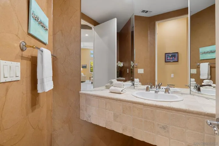 48585 Capistrano Way, La Quinta, California 92253