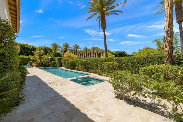 48585 Capistrano Way, La Quinta, California 92253