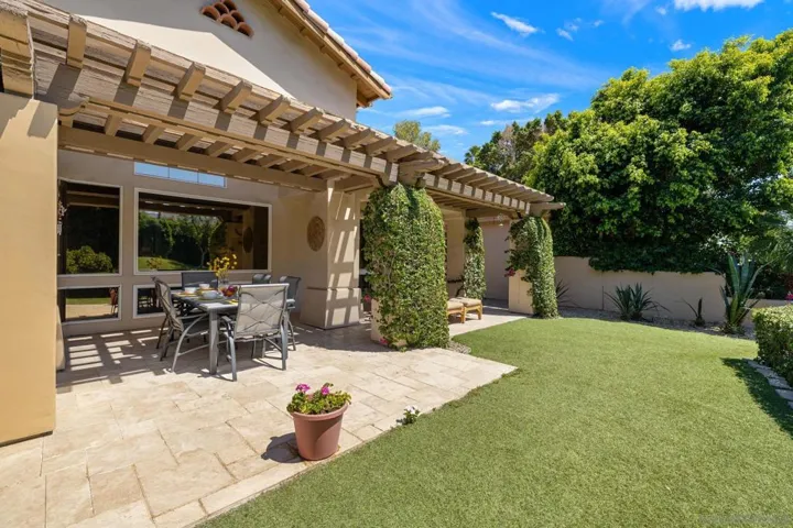 48585 Capistrano Way, La Quinta, California 92253