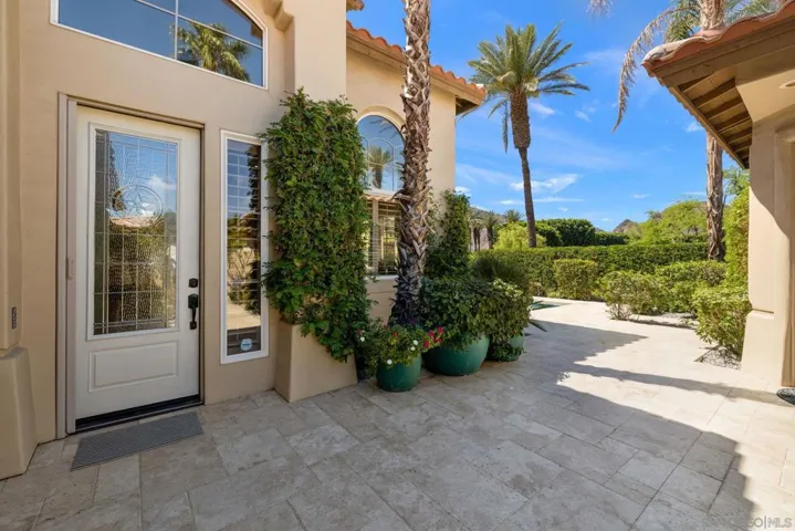 48585 Capistrano Way, La Quinta, California 92253