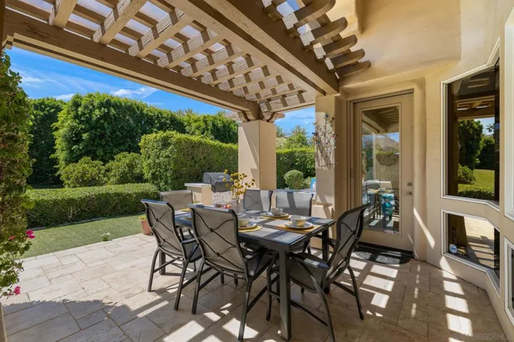 48585 Capistrano Way, La Quinta, California 92253
