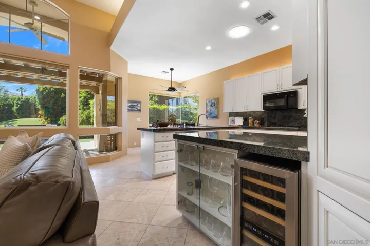 48585 Capistrano Way, La Quinta, California 92253
