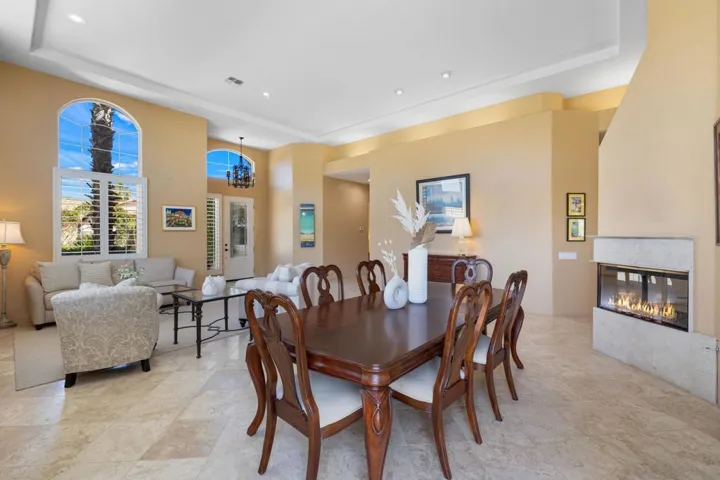 48585 Capistrano Way, La Quinta, California 92253