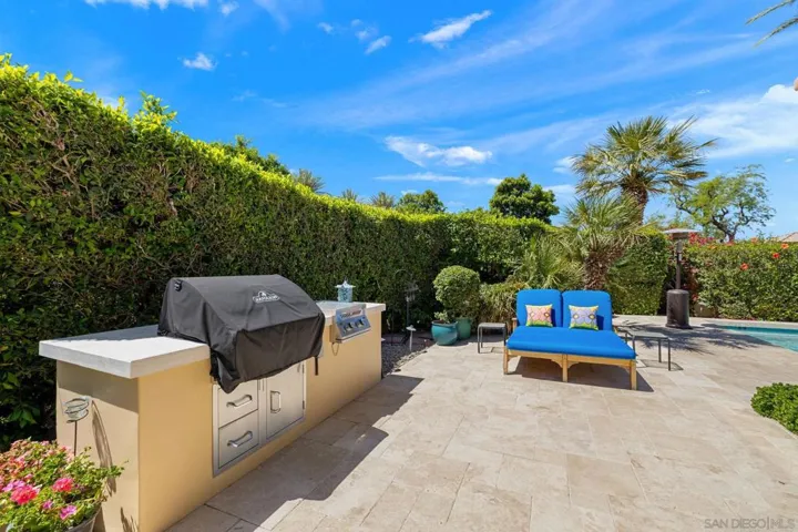 48585 Capistrano Way, La Quinta, California 92253