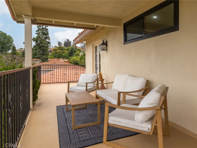 2213 Via Velardo, Rancho Palos Verdes, California 90275
