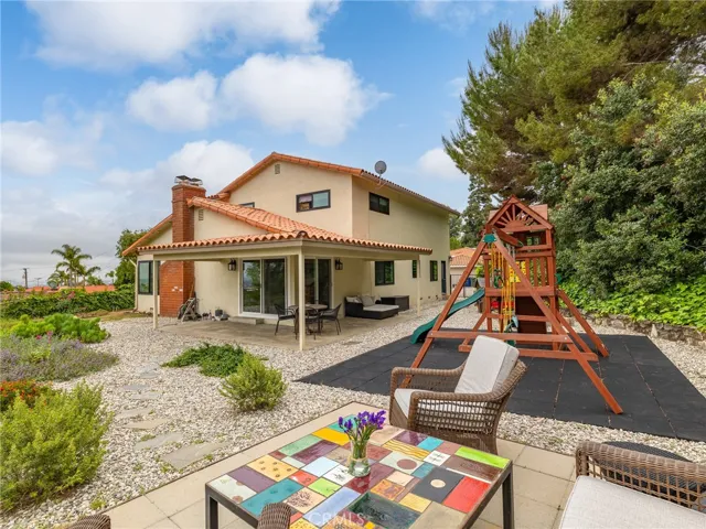 2213 Via Velardo, Rancho Palos Verdes, California 90275