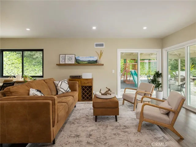 2213 Via Velardo, Rancho Palos Verdes, California 90275