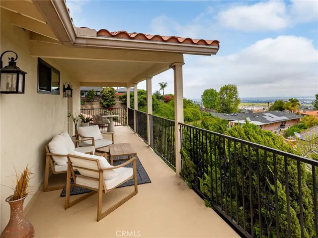 2213 Via Velardo, Rancho Palos Verdes, California 90275
