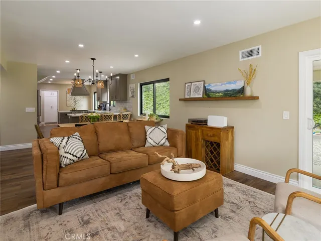 2213 Via Velardo, Rancho Palos Verdes, California 90275