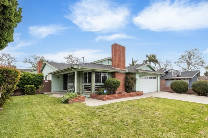 2119 W 184th Street, Torrance, California 90504