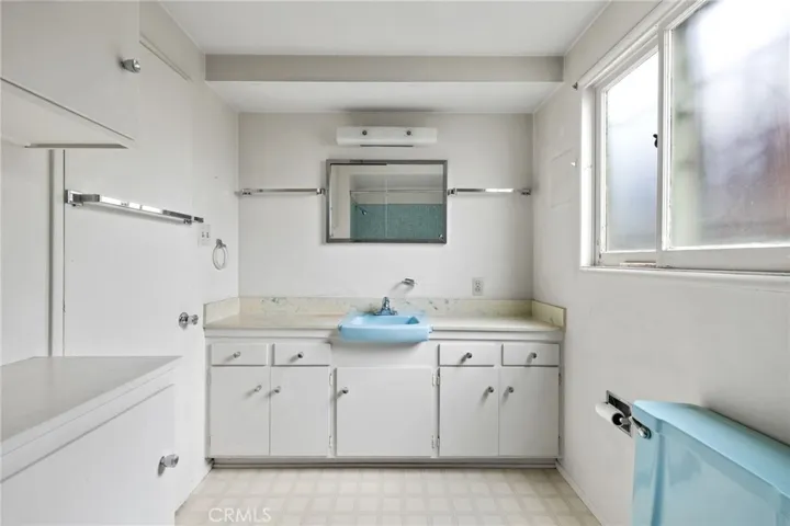 2119 W 184th Street, Torrance, California 90504