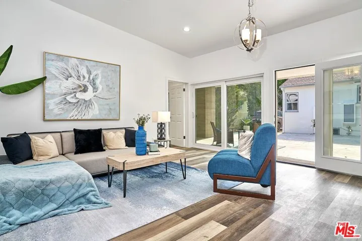 2710 Sawtelle Boulevard, Los Angeles, California 90064