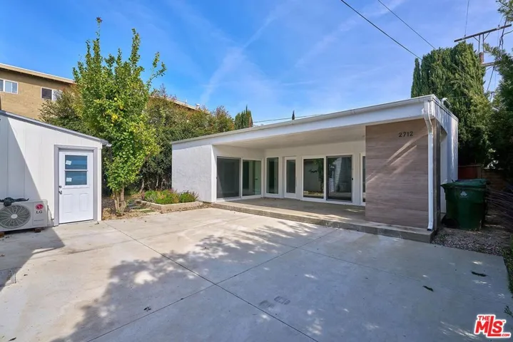 2710 Sawtelle Boulevard, Los Angeles, California 90064