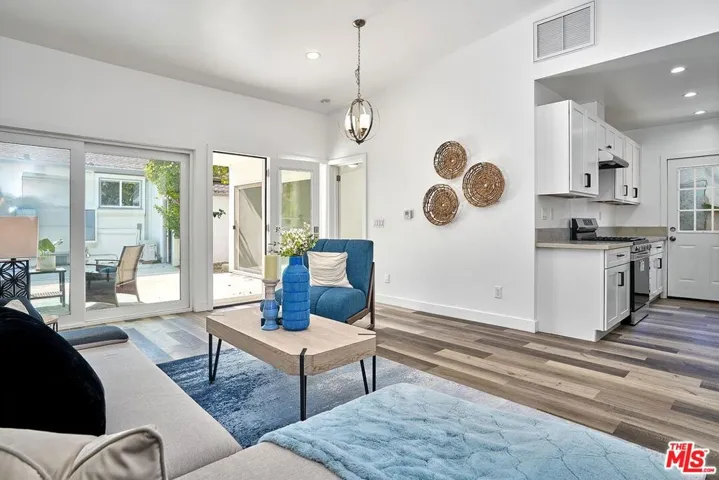 2710 Sawtelle Boulevard, Los Angeles, California 90064
